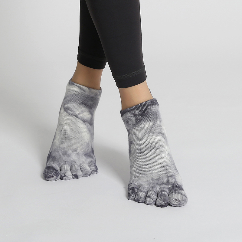 Yoga socks professional non-slip women's Pilates sports training breathable five finger indoor fitness aerobics special socks for women