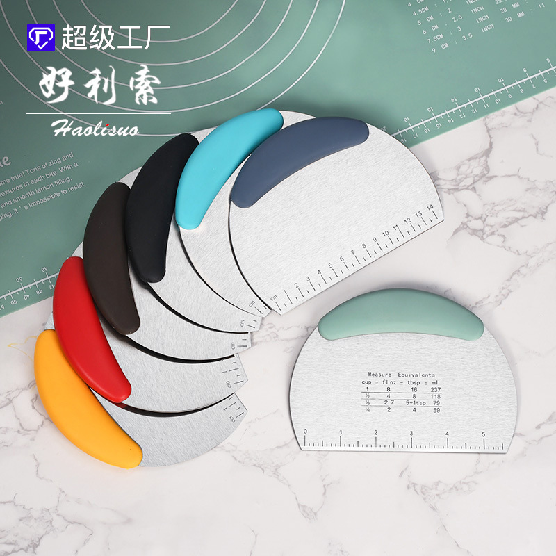 Factory Direct supply stainless steel noodle cutter household with scale sausage powder steamed bread hand rolling noodle baking scraper cutting panel