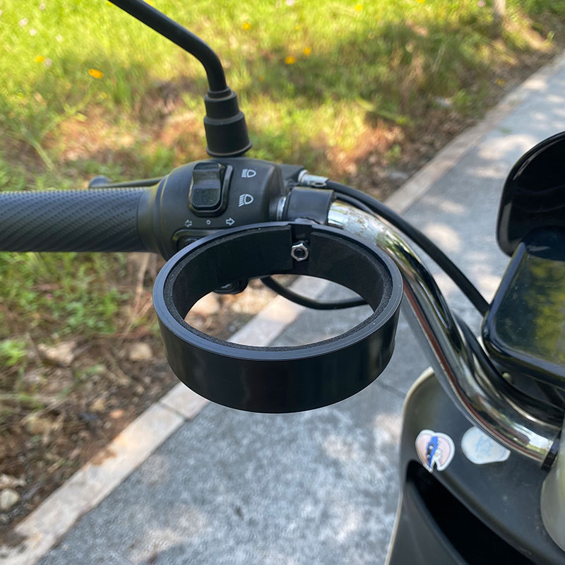電気自動車ウォーターカップホルダーユニバーサルマウンテンバイクウォーターボトルホルダーバッテリー車ミルクティーコーヒードリンクホルダー自転車ホルダー|undefined