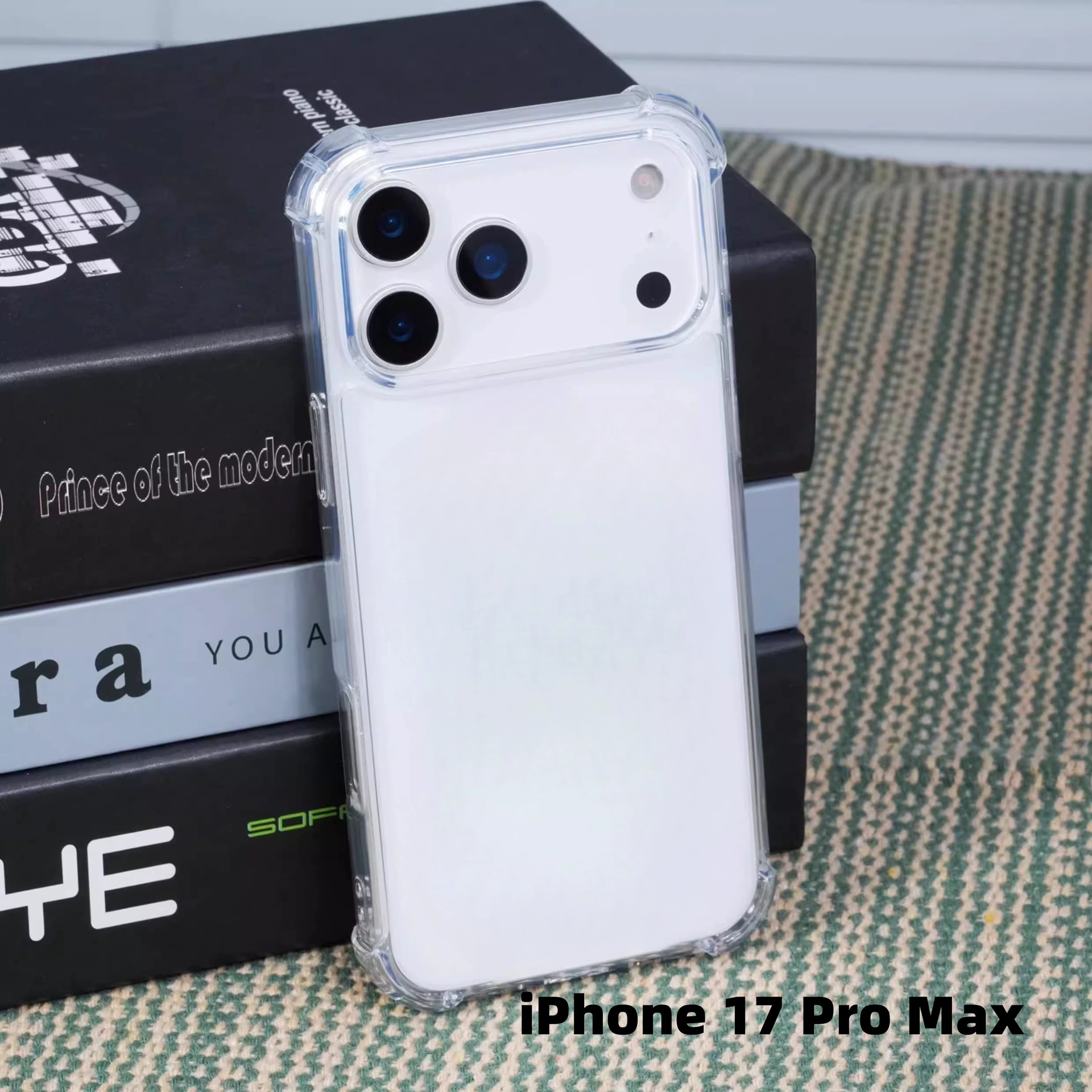Чехол для телефона (Apple iPhone 17 Pro / 17 Pro Max), TPU с воздушным подушками, ударопрочные углы, толщина 1,5 мм