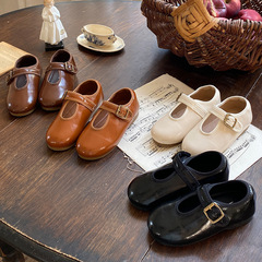 Korean-style children's small leather shoes, stylish and versatile princess shoes, 2024 spring new girl performance shoes, soft sole with Velcro fastening.