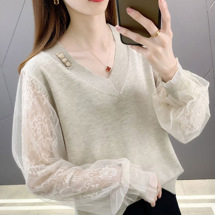 Korean Style Lace Sleeve V-Neck Knitwear for Women 2025 Autum New Women's Fashionable Loose Top Bottoming Shirt 1