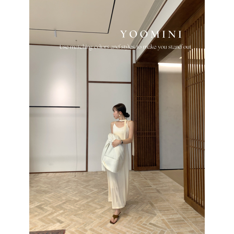 YOOMINI-轻奢氛围感吊带长裙2025秋上新连衣裙(配飘带)M16736-SW|undefined