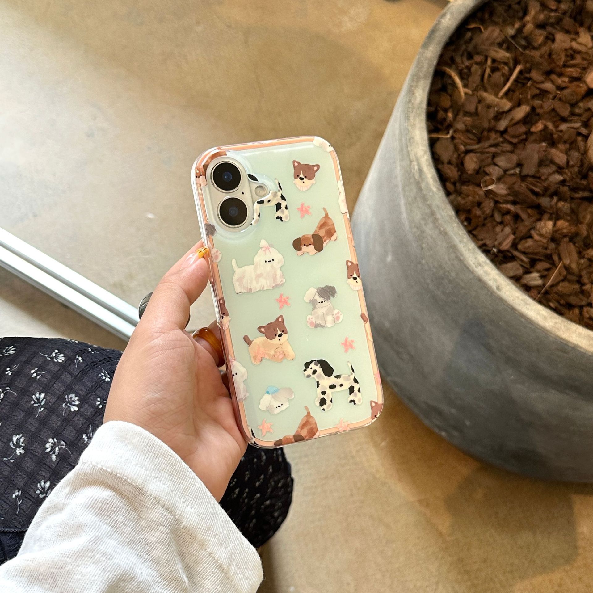 Divertido cachorro lindo de pantalla completa para iPhone15/16 funda para teléfono móvil 15Pro pareja 16PM nuevo 13/14 hembra