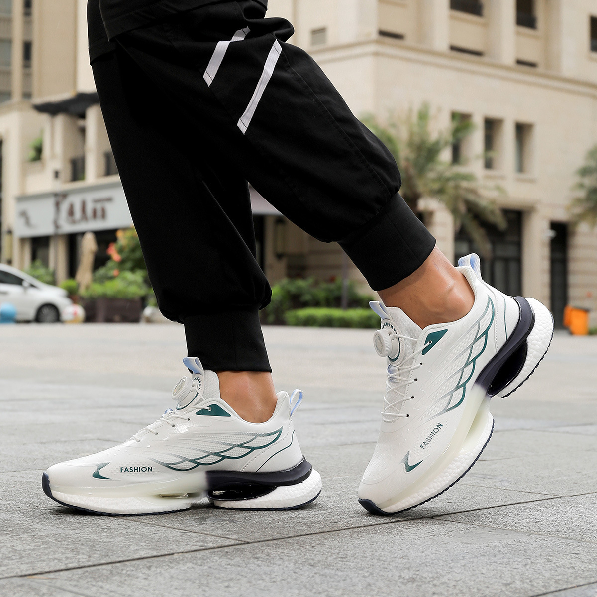 Men's Carbon Plate Slip-On Running Shoes Autumn/Winter New Arrival Ultra-Lightweight Running Shoes Rebound, Shock Absorption, Breathability Rotating S_voghion.com