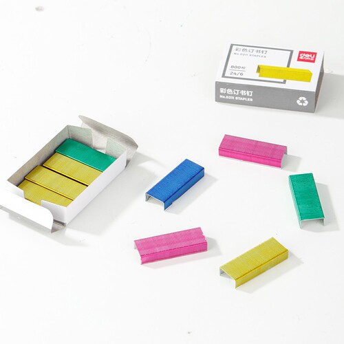 Deli 0211 color staplers No. 12 unified nails 4 colors mixed 800 stapler needles 24/6 staplers