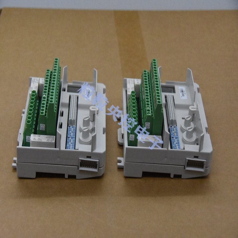 3HAC2493-1  ABB  输入模块卡件机器人 全新原装 顺丰包邮