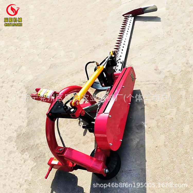 辣椒收割机四轮车带动芦苇收割机大型往复式秸秆收割机
