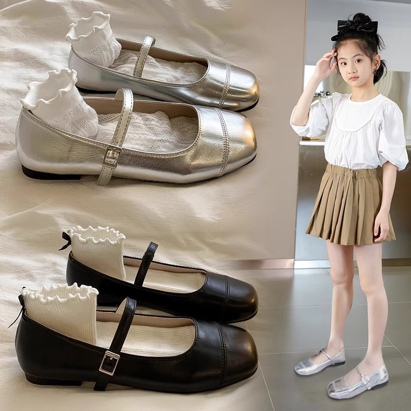 Square Toe Shallow Mouth Versatile Flats Silver Mary Jane Shoes for Girls 2025 Autum New French Casual Small Leather Shoes
