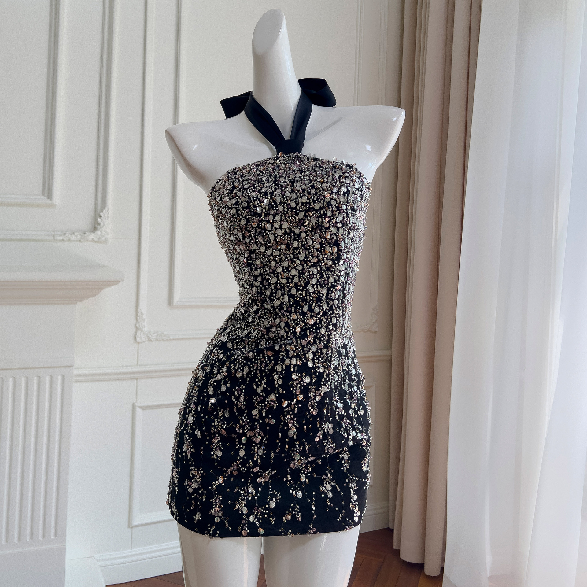 Yigelila 2025 Early Autumn New Black Halterneck Tube Top Short Elegant Dress 69379