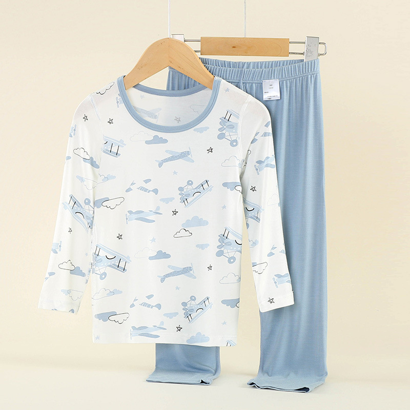 Aviãozinho azul todo estampado (mangas compridas com sensação de dormir nu) / Nº 110 (altura recomendada 100-110cm/peso 30-40 catties)