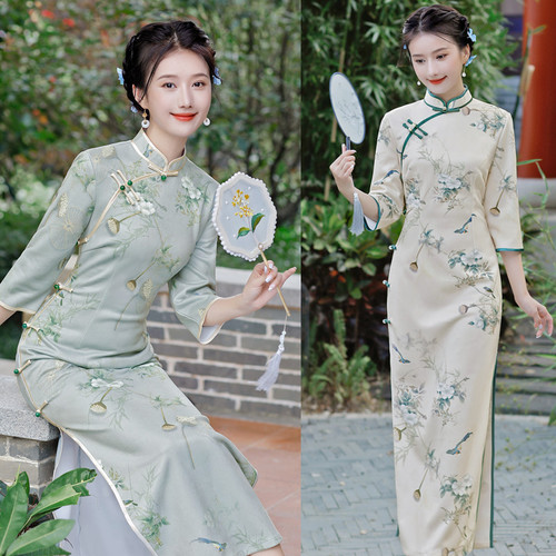 Light green yellow floral Chinese Dress faux suede cheongsam Chinese Dress Qipao Cheongsam Dress for Women Girls Chinese young girl with long wind