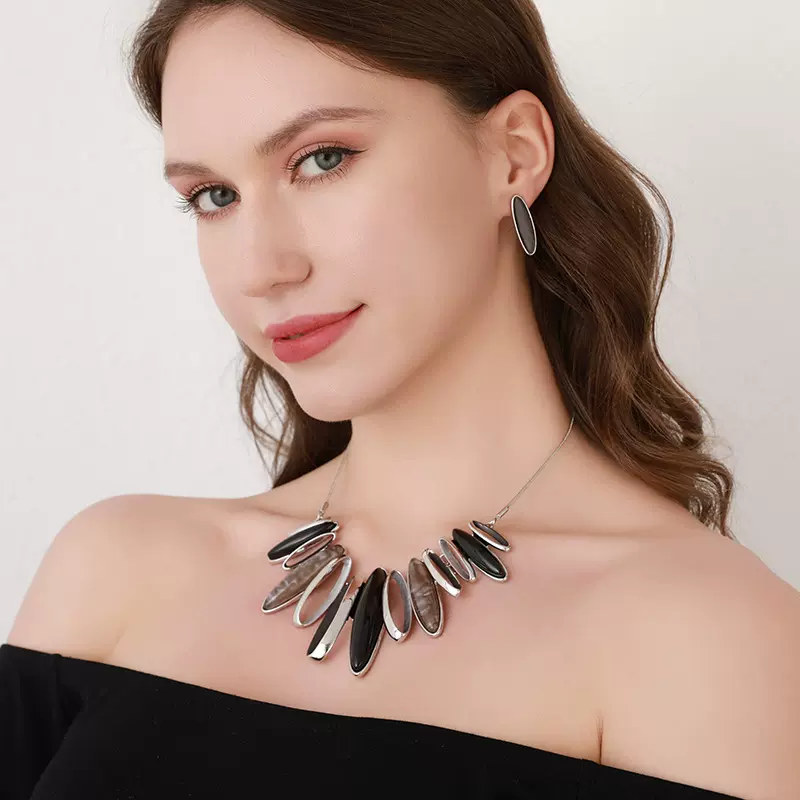 新款跨境欧美女士耳环项链套装不规则设计潮流亚马逊外贸饰品批发