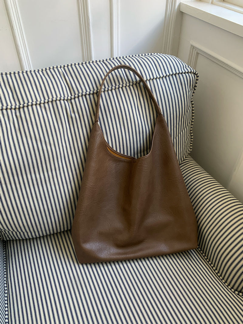 Women's Large Soft Leather Shoulder Tote Bag For Daily Commuting_voghion.com