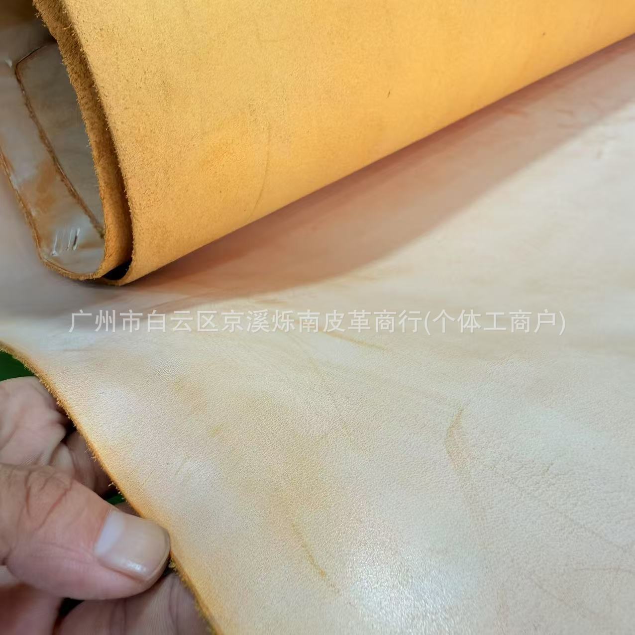 植鞣革 高端水性白雾蜡擦蜡皮 全粒面可雕刻 密度高 不易掉蜡