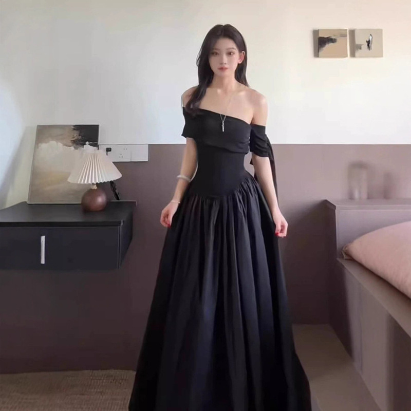 Summer Black Long Banquet Ins Super Popular Simple and Elegant Dress Women's Ribbon Long Skirt One-Shoulder Skirt