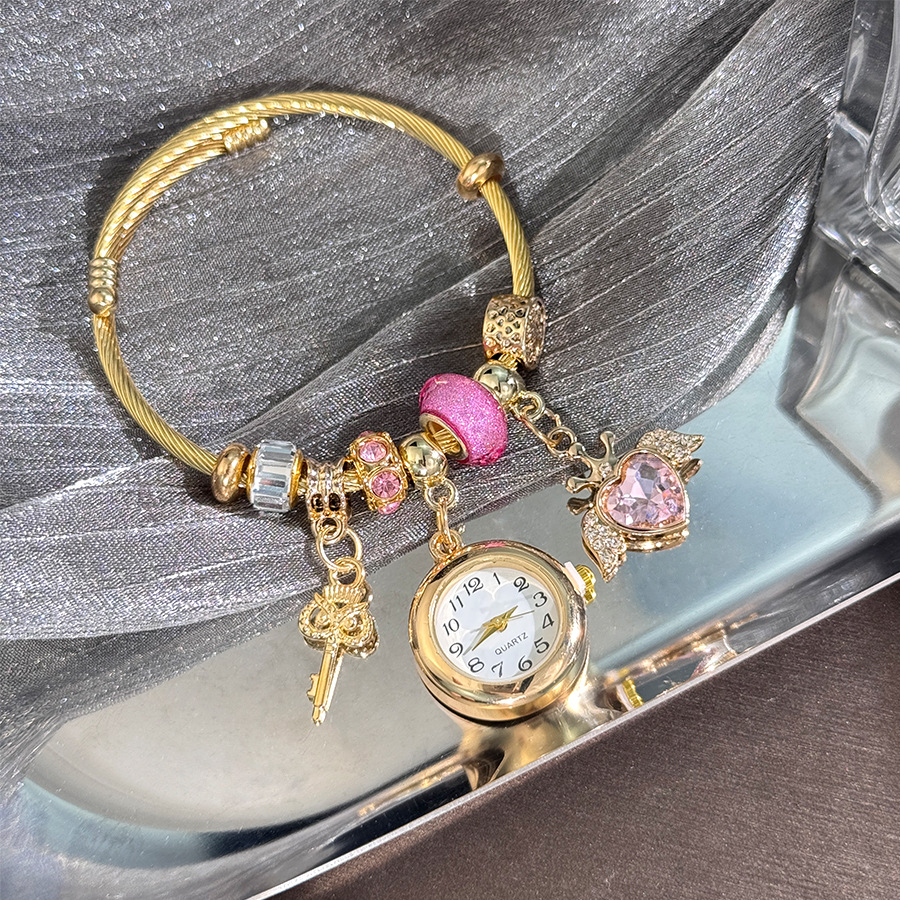 Hjärtformat nyckel hänge quartz klocka dam armband smycke_voghion.com