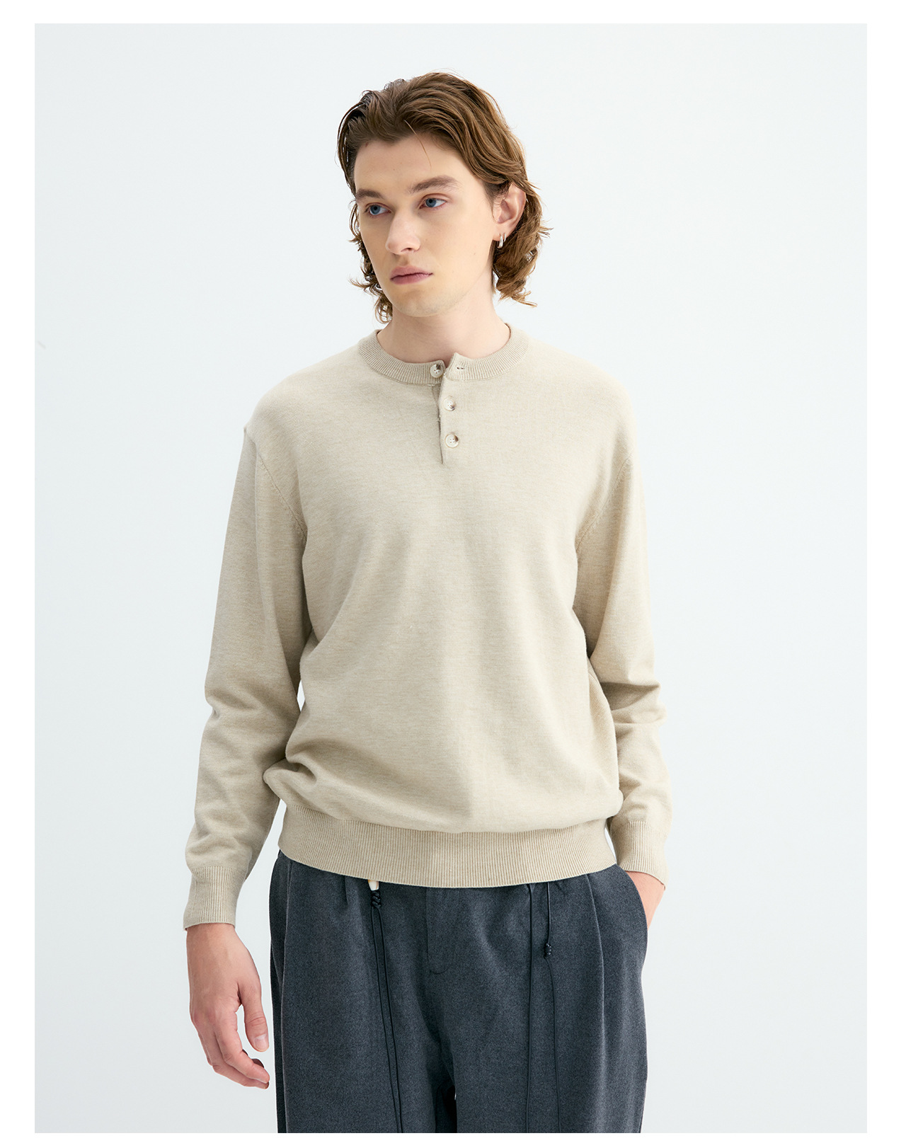 UNF 250g Henley Knit Sweater