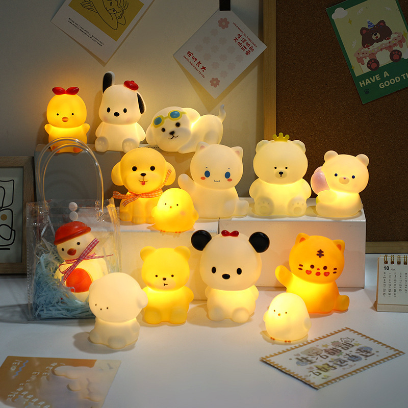 Tiktok hot sale creative night light cartoon small animal lantern decoration night market stall children's luminous toys