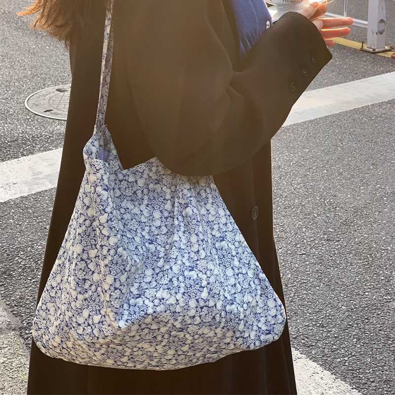 Women's Canvas Shoulder Bag Small Fresh Versatile Spring Summer_voghion.com