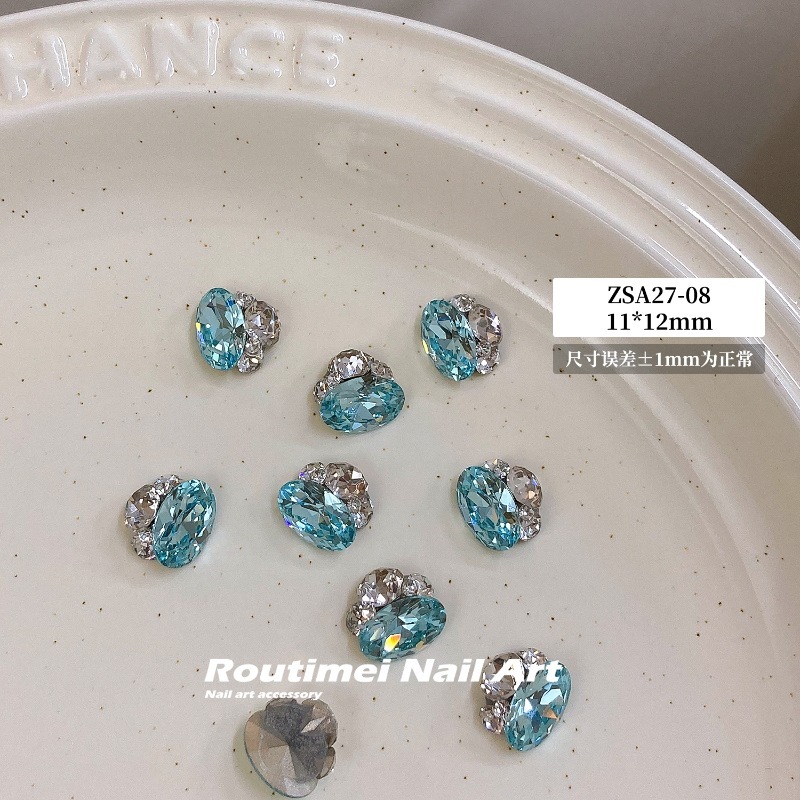 新品のk 9水晶のハトの卵のネイルアクセサリーが爆発しました。|undefined