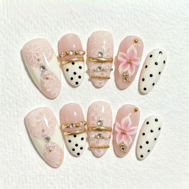 White lace 3D floral French polka dot press-on nails, high-end handmade full-diamond almond-shaped nail patches White lace 3D floral French polka dot press-on nails, high-end handmade full-diamond almond-shaped nail patches