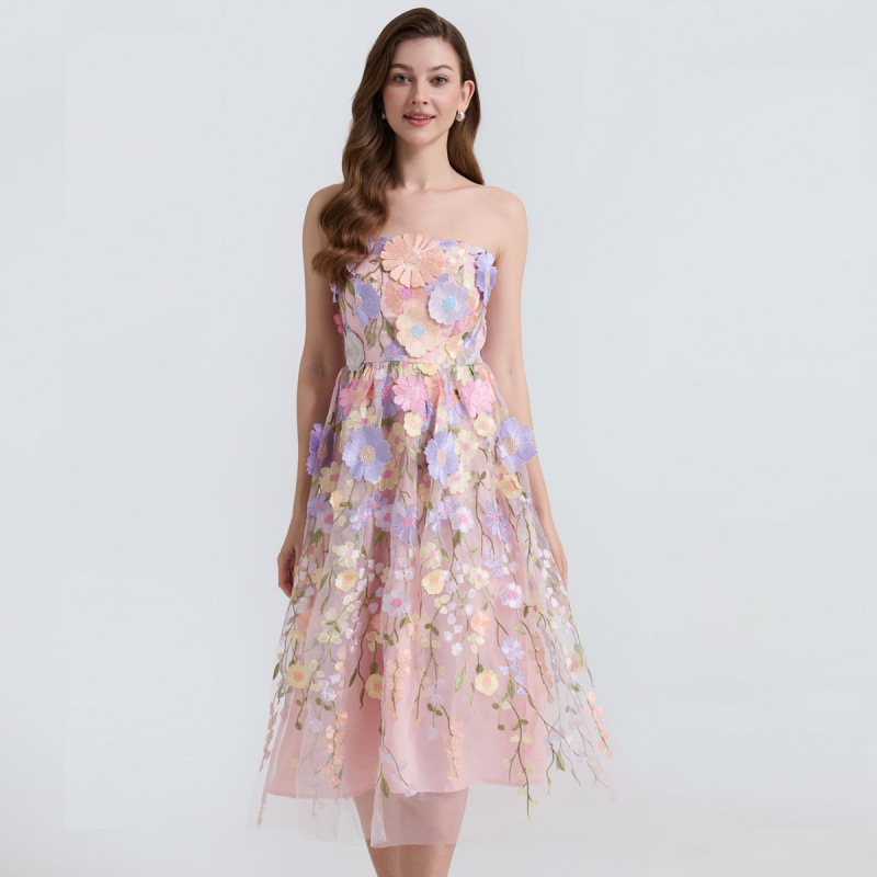 Suspenders Banquet Embroidered Evening Dress Strapless Dress Women's 2025 Ladies French Super Fairy Flower dress Can Wear at Normal