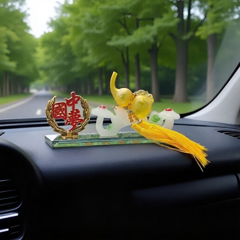 Car Perfume Holder Ruyi Gourd Car Flag Ornament Small Red Flag Center Console Interior Decoration Accessories