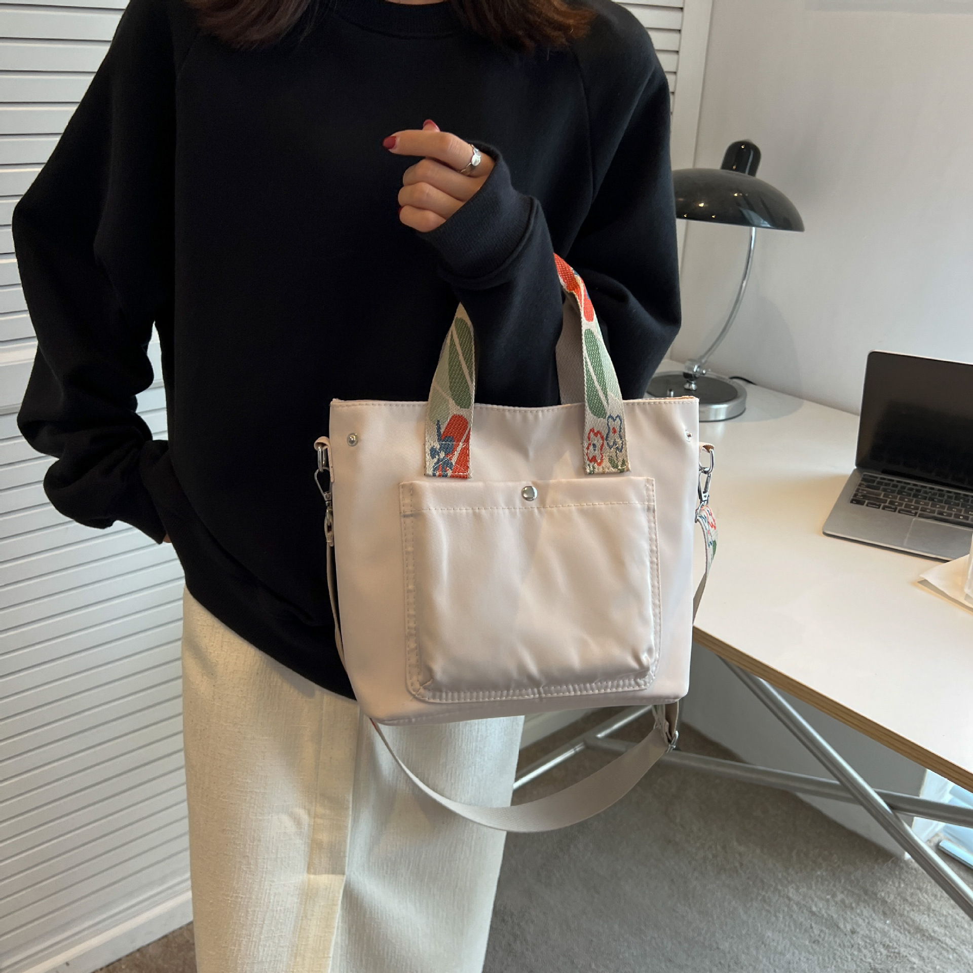 Bolso de lona con correa ancha, bandolera tipo estudiante estilo casual