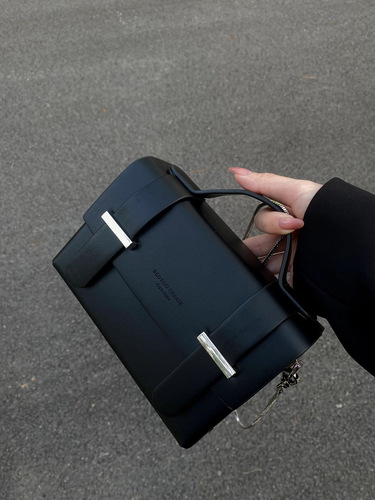 2024 early autumn new niche ins black bag women's versatile small variance shoulder bag crossbody bag Cambridge bag