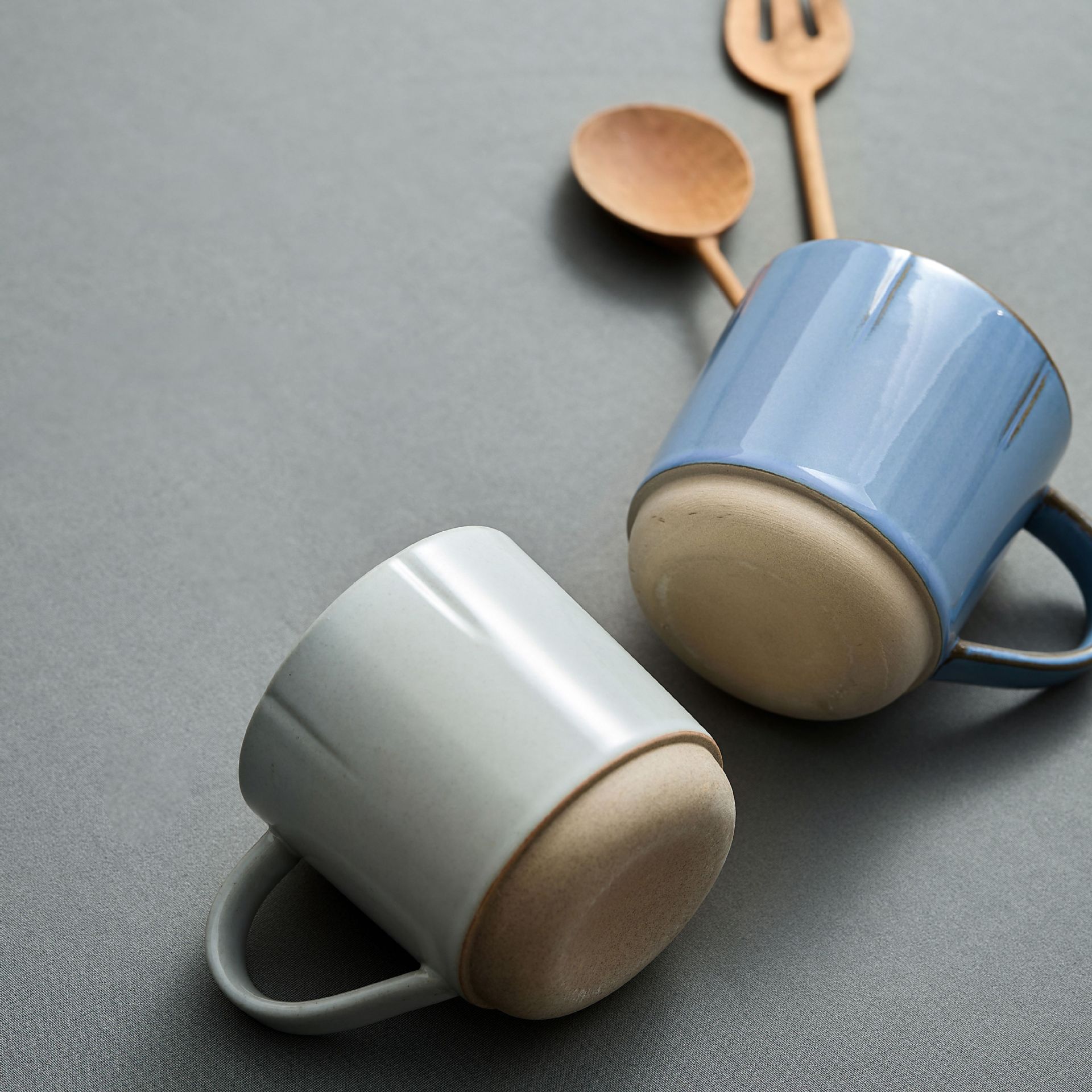 Taza de marca Kuai Kou Nordic inswind taza de cerámica de agua de taza de café de oreja moderna simple taza de pareja de taza de agua de un par