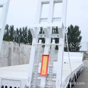 Professional heavy-duty towable flatbed trailer for excavators, integrated plug-in-type excavator trailer, fully-hitched excavator trailer