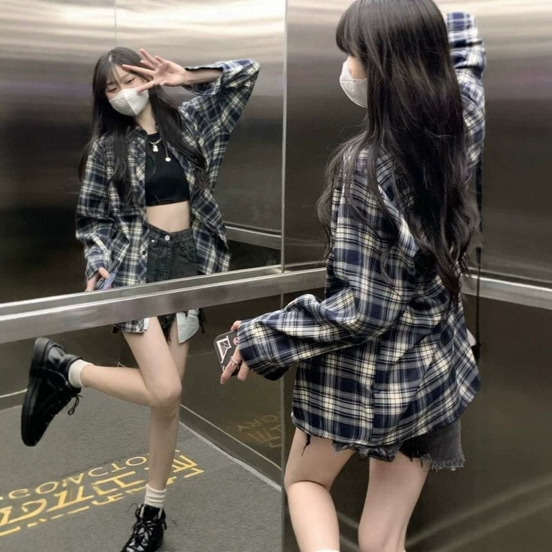 Plaid shirt for women, 2026 spring new design, stylish and unique, suitable for layering, sun-protective, long-sleeved top with a high-end feel Plaid shirt for women, 2026 spring new design, stylish and unique, suitable for layering, sun-protective, long-sleeved top with a high-end feel
