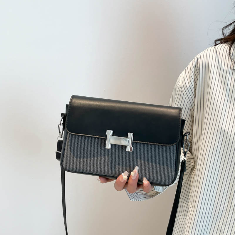 Bolsas transfronterizas lujosas para mujeres 2025 verano nuevo H-bloqueo bolso cuadrado de moda universal retro empalme mochila de hombro