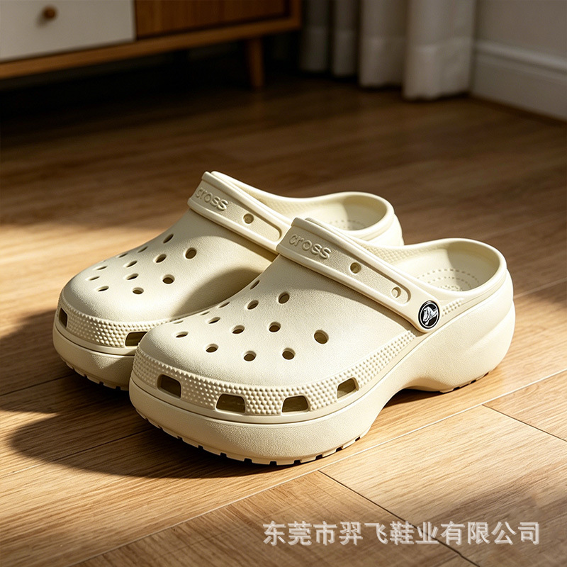 Cross Cloud Clogs for Women, New Thick-Soled Fashionable Versatile Beach Shoes, Closed-Toe Slippers for Summer Outdoor Wear