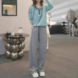 2025秋新款盐系轻熟休闲运动套装女洋气减龄蓝色卫衣阔腿裤两件套