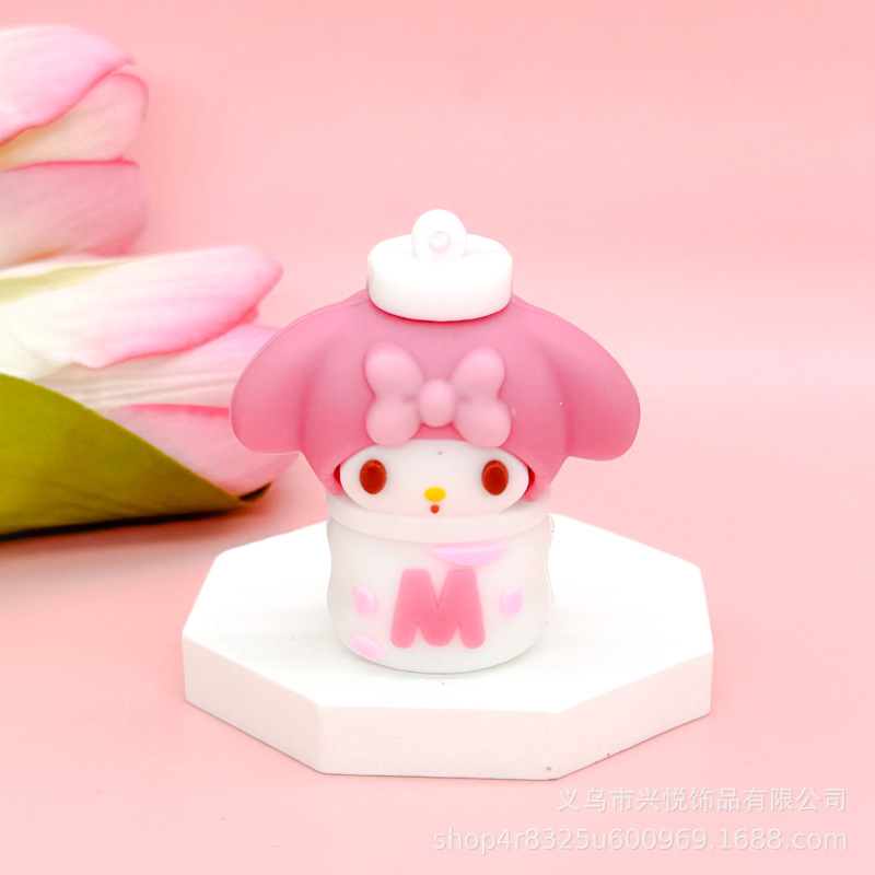 新型アニメのサンリオ家族のおやつシリーズのキーホルダーの柔らかいゴムのかわいい自動車のかばんの装飾の公仔の贈り物|undefined
