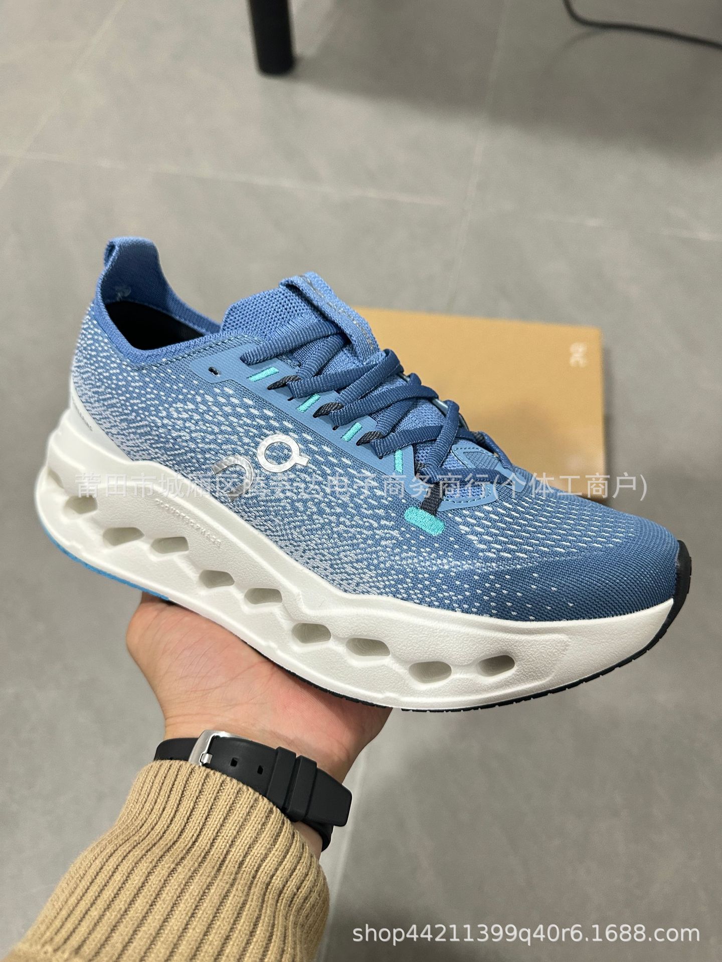 Fábrica de zapatos Putian Onn Run Cloudsurfer Max cómodos y transpirables zapatos deportivos casuales para hombres y mujeres