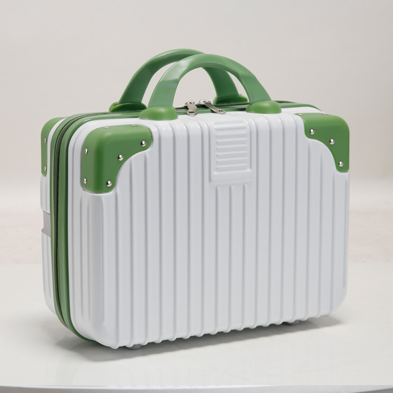 718 녹색과 흰색의 대비되는 복고풍 스타일