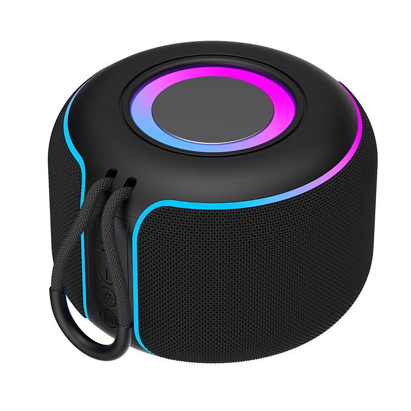 Nuevo altavoz Bluetooth transfronterizo inalámbrico de alto volumen doméstico portátil tarjeta de conexión al aire libre C5 subwoofer de audio Bluetooth