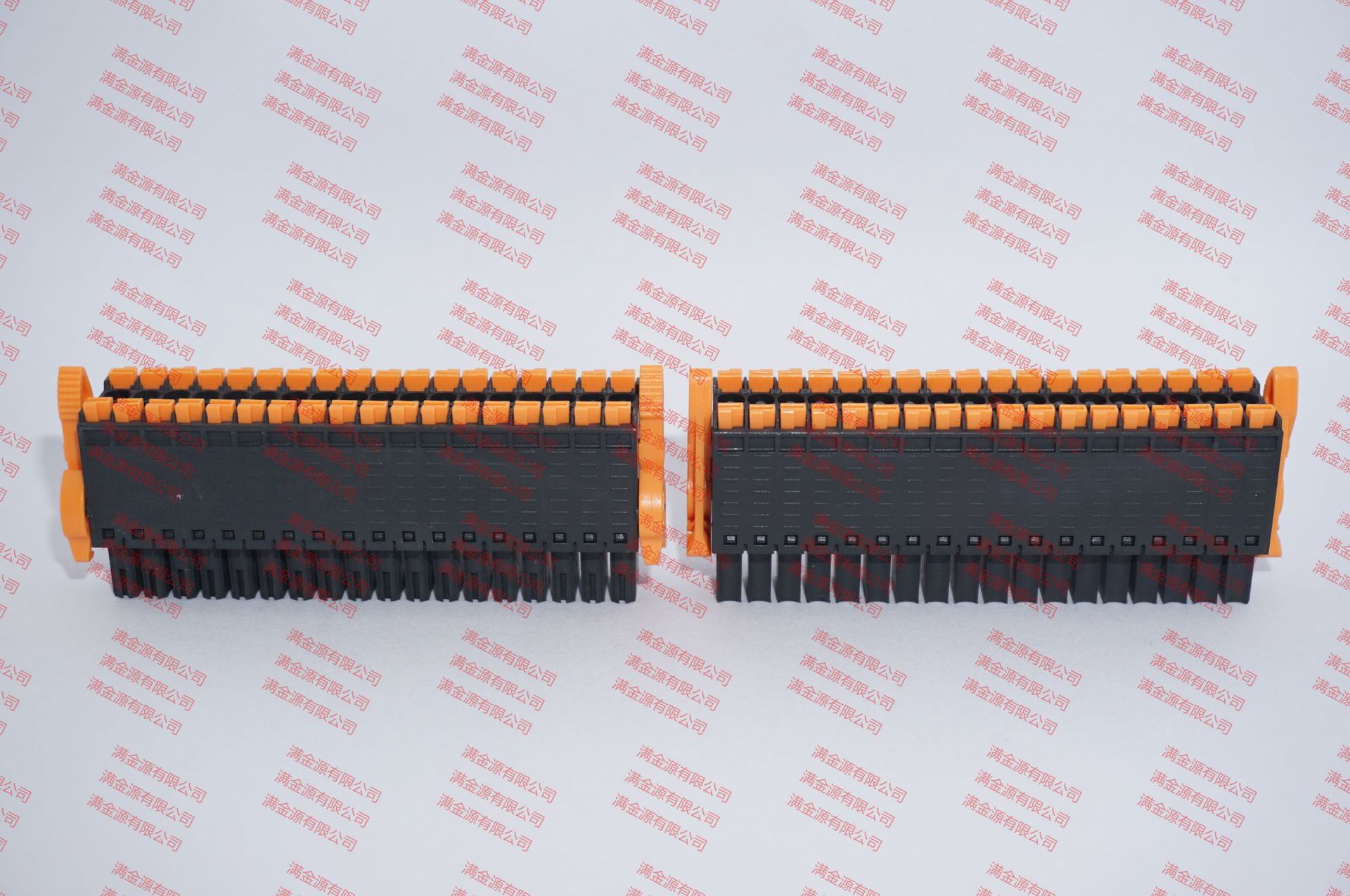 DINKLE 0156-2736-BK 0156-2D36-BK原装台产连接器端子板36P 现货