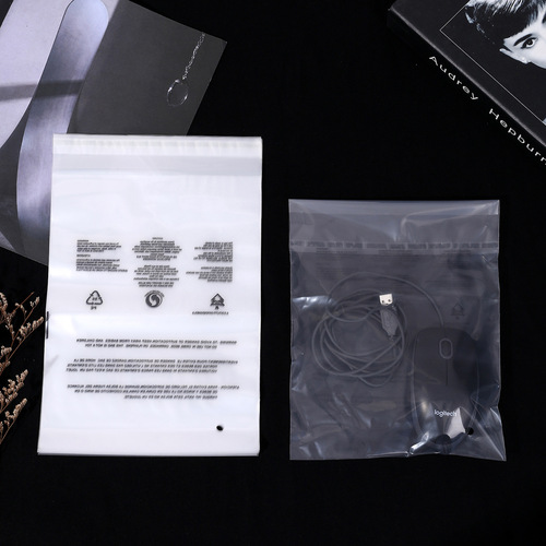 Multi-national warnings packaging bags self-adhesive clothing self-adhesive bags PE bags general warnings plastic bags wholesale