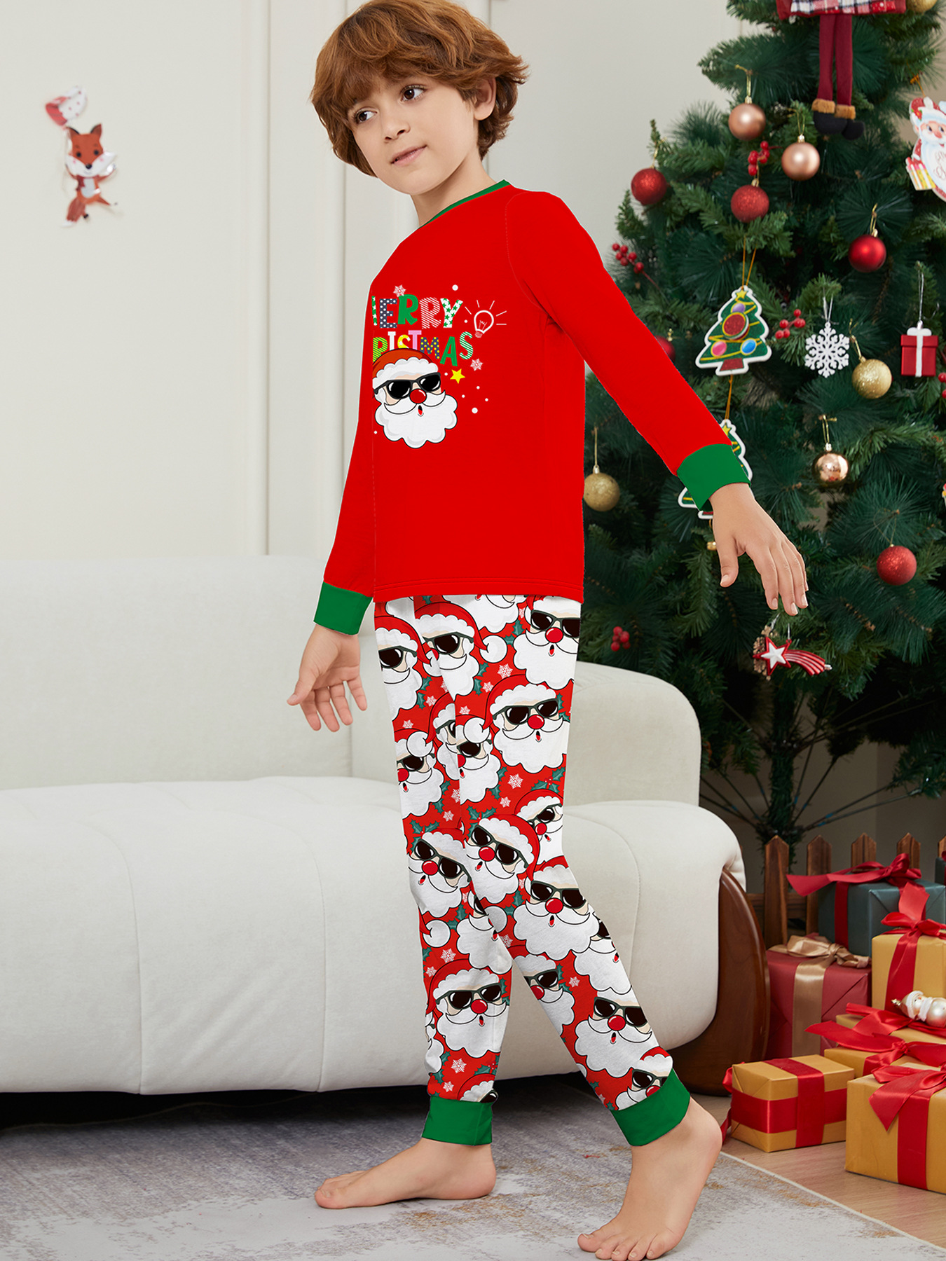 Christmas MerryChristmas family set a family of three or four white beard Santa Claus printed suit_voghion.com
