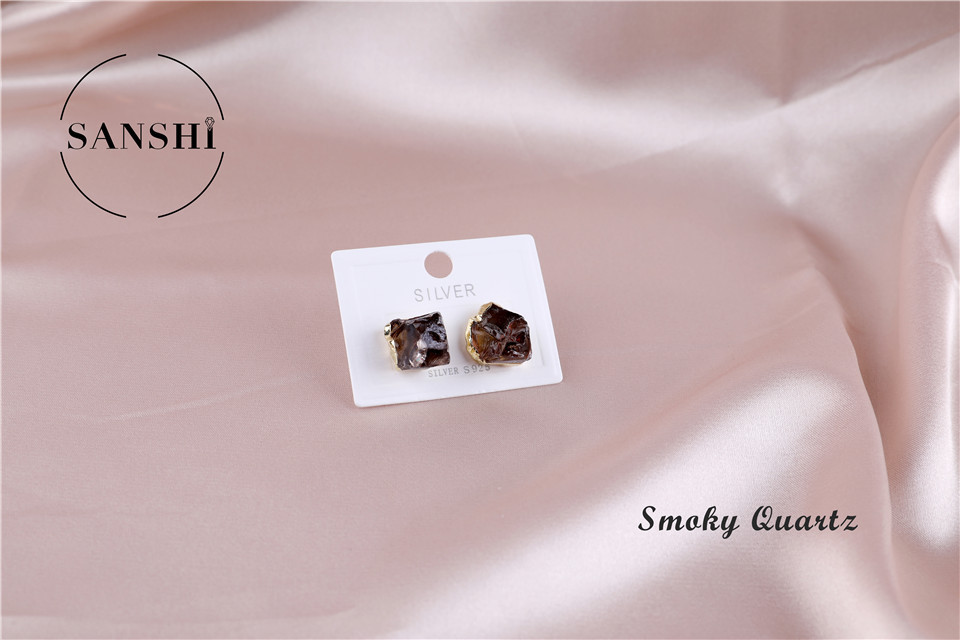 9g Weight 301 Stainless Steel Ear Needle Material Ear Studs Classification 1 Pair Quantity Holiday, Banquet Occasion Crystal Material Geometric Pattern Unisex Gender Plating Design Casual, Elegant, Lady Style 1 Pair Casual Elegant Lady Geometric Plating Crystal Ear Studs 7