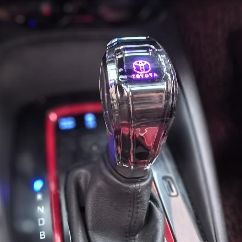 Custom Crystal Illuminated Gear Shift Knob for Toyota Avalon, Camry, Frontlander, Levin, and Corolla
