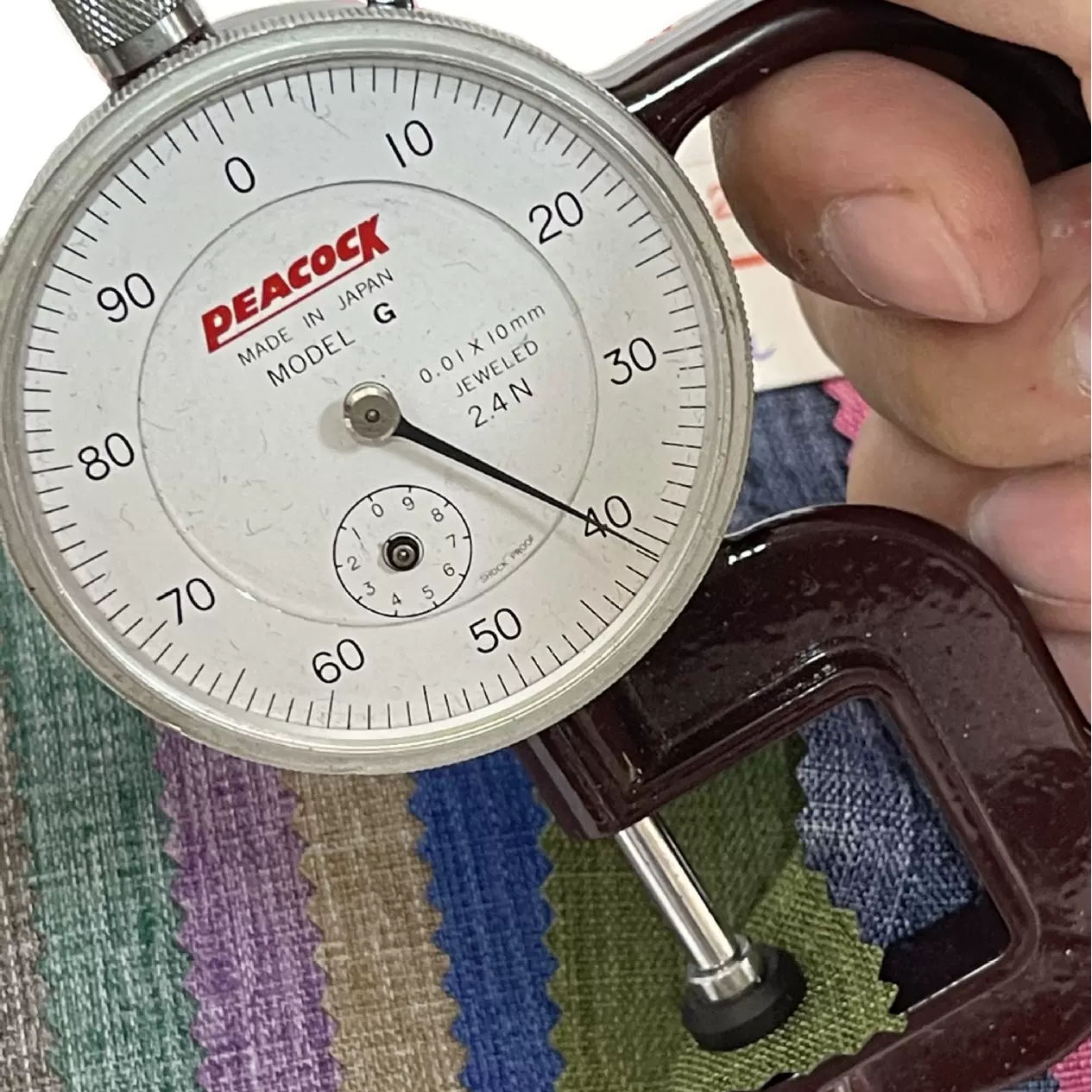 工厂现货 300D小舞龙PVC防泼水 300D蚂蚁布PVC防泼水 300D磨砂布