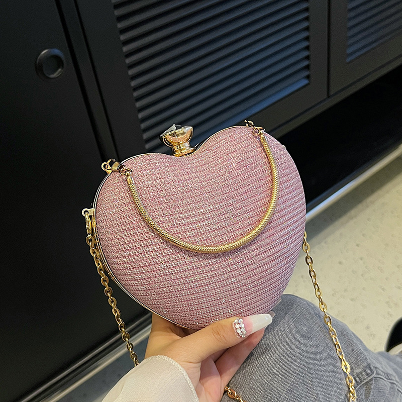 Women's New Evening shaped Chain Fashion Peach Heart Diamond Inlaid Metal Handheld Diagonal Straddle Bag_voghion.com