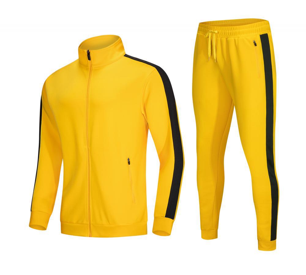 El set amarillo oscuro