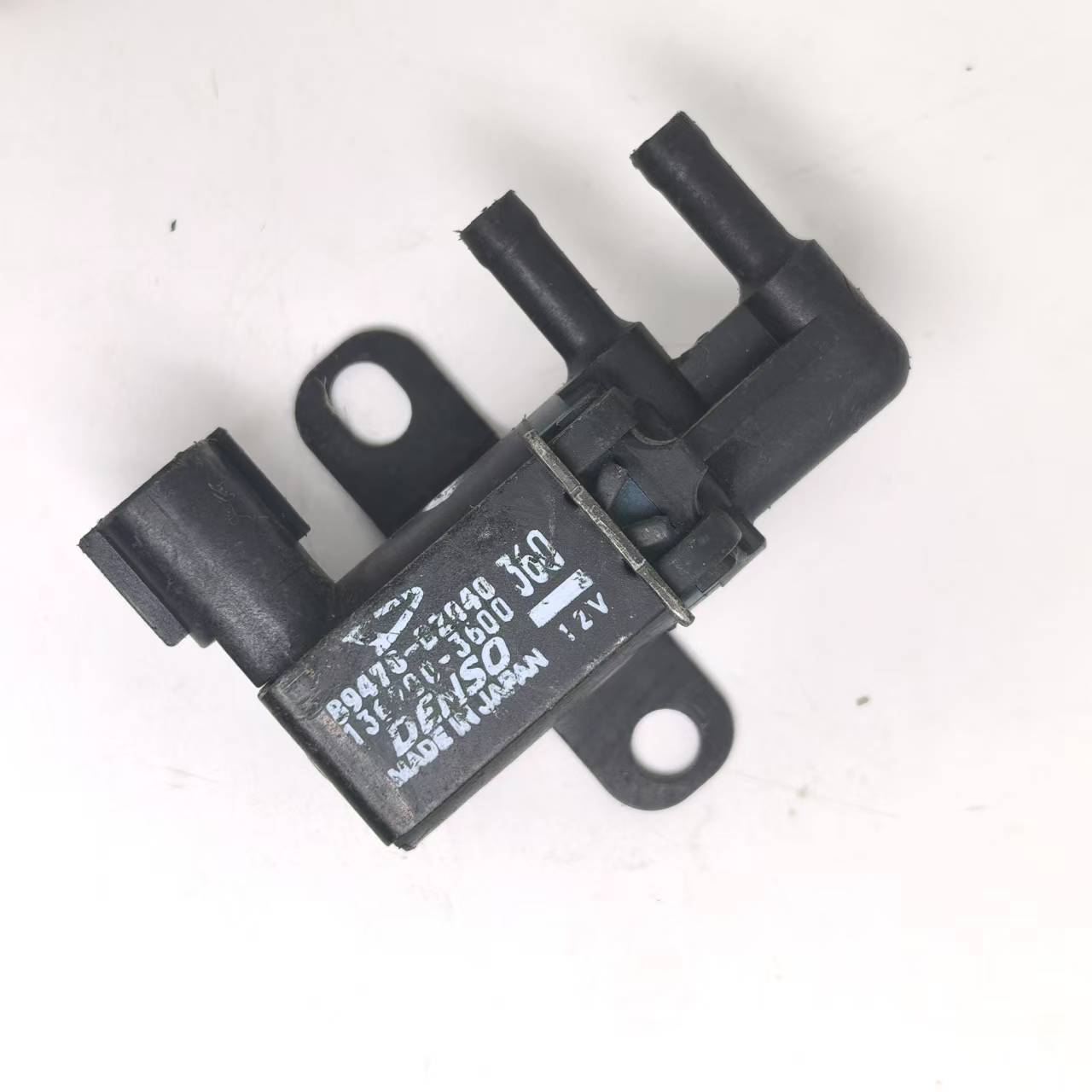 89476-B2040   136200-3600真空开关阀总成适用 于AGYA