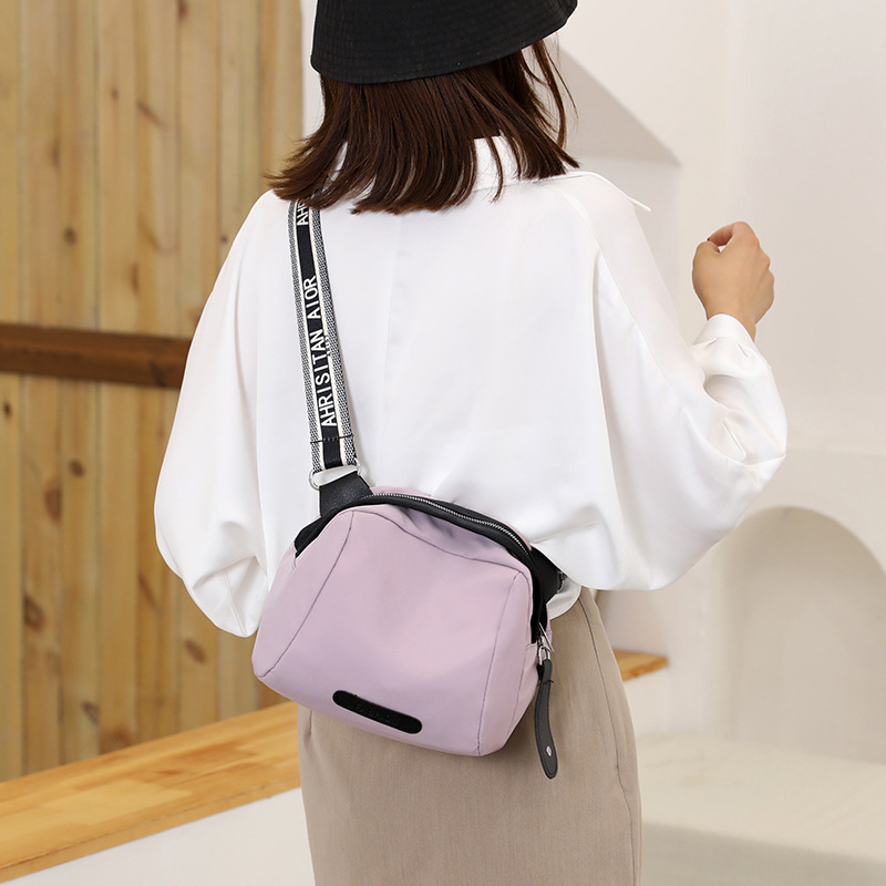 All-match women's bag wholesale shoulder bag women's fashion messenger bag large capacity commuter bag niche design high-end sense